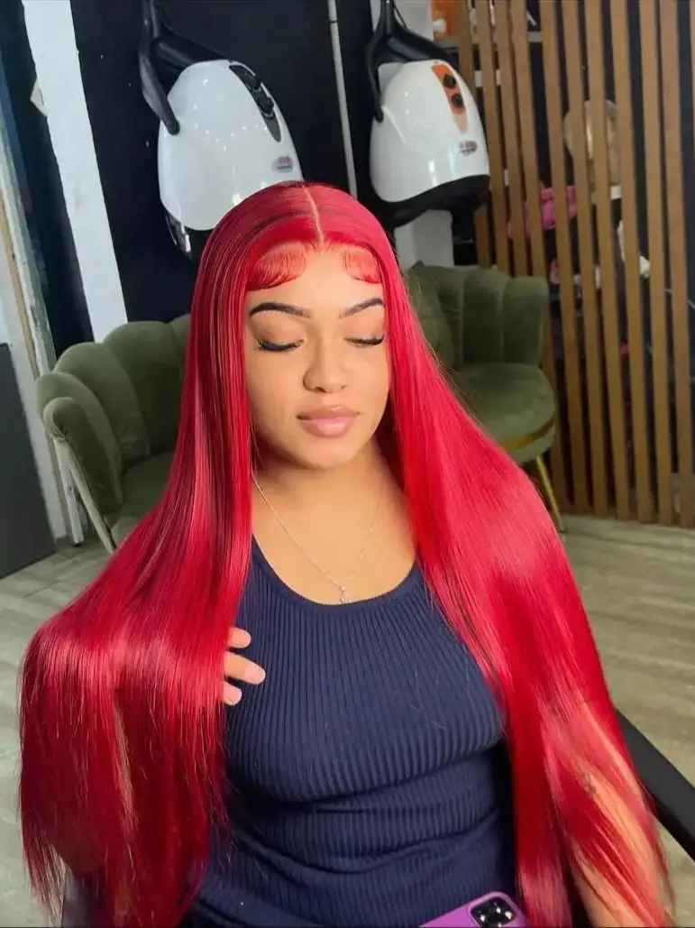 Perruque lisse rouge intense